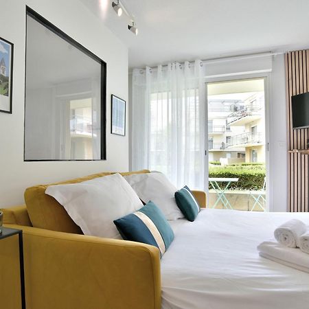 Escapade - Appartement Avec Jardin Et Parking Динан Экстерьер фото